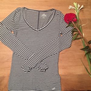 Hollister Long Sleeve Fitted Black/White Shirt